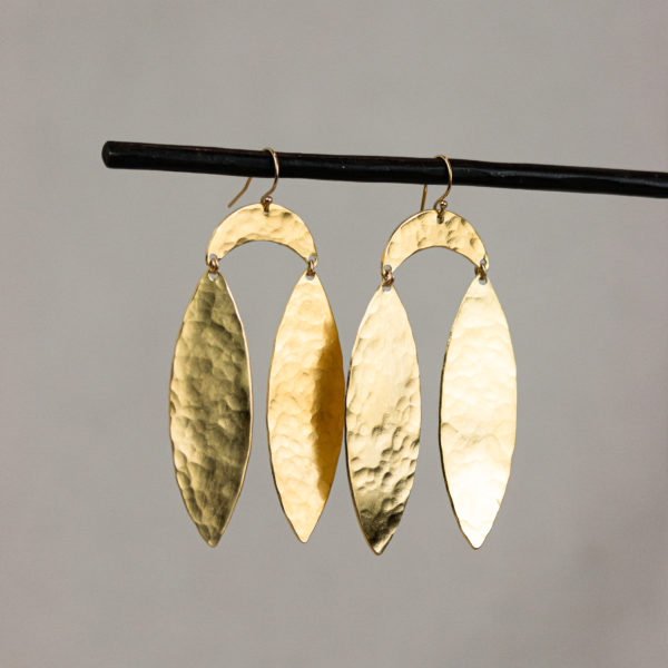 plumas-earrings-brass-14k-gold