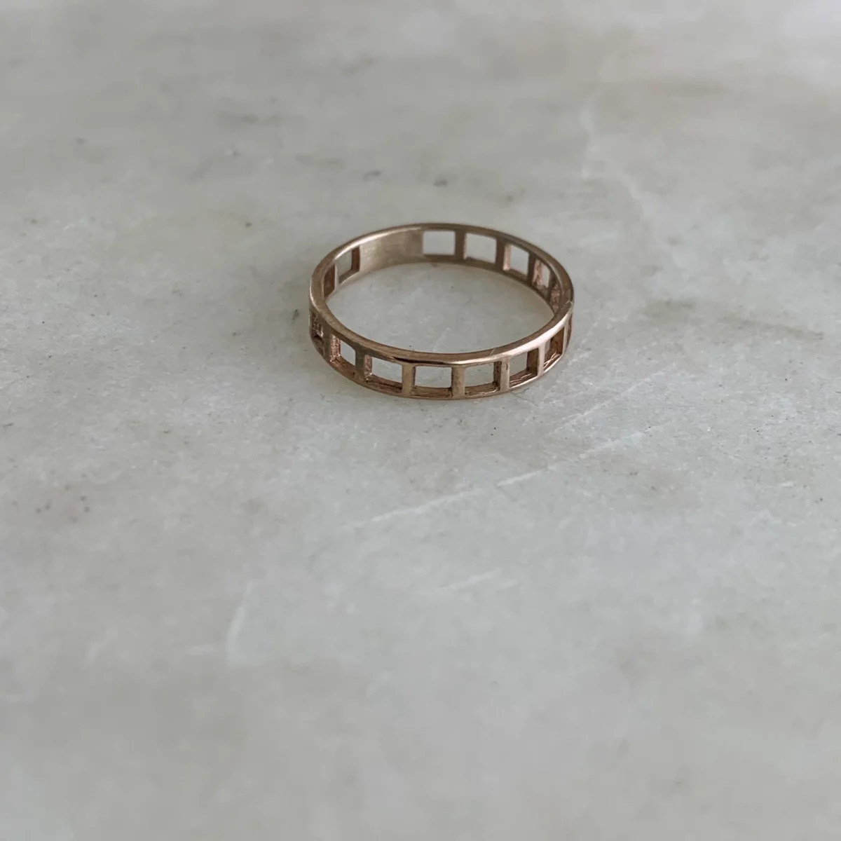 Grid Ring | 1 Row - Image 6